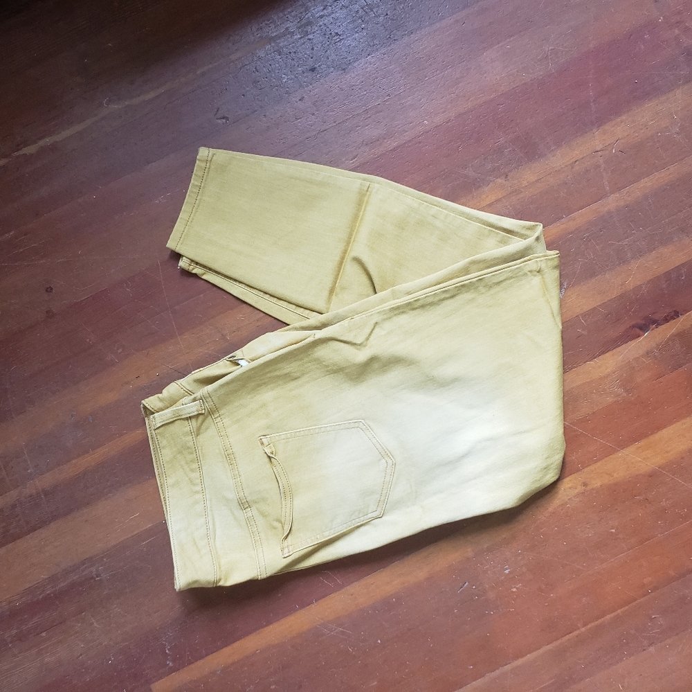 Yellow jeans